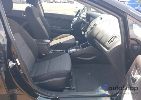 2018 Kia Forte S z USA, uszkodzony, nr VIN 3KPFL4A7XJE188782